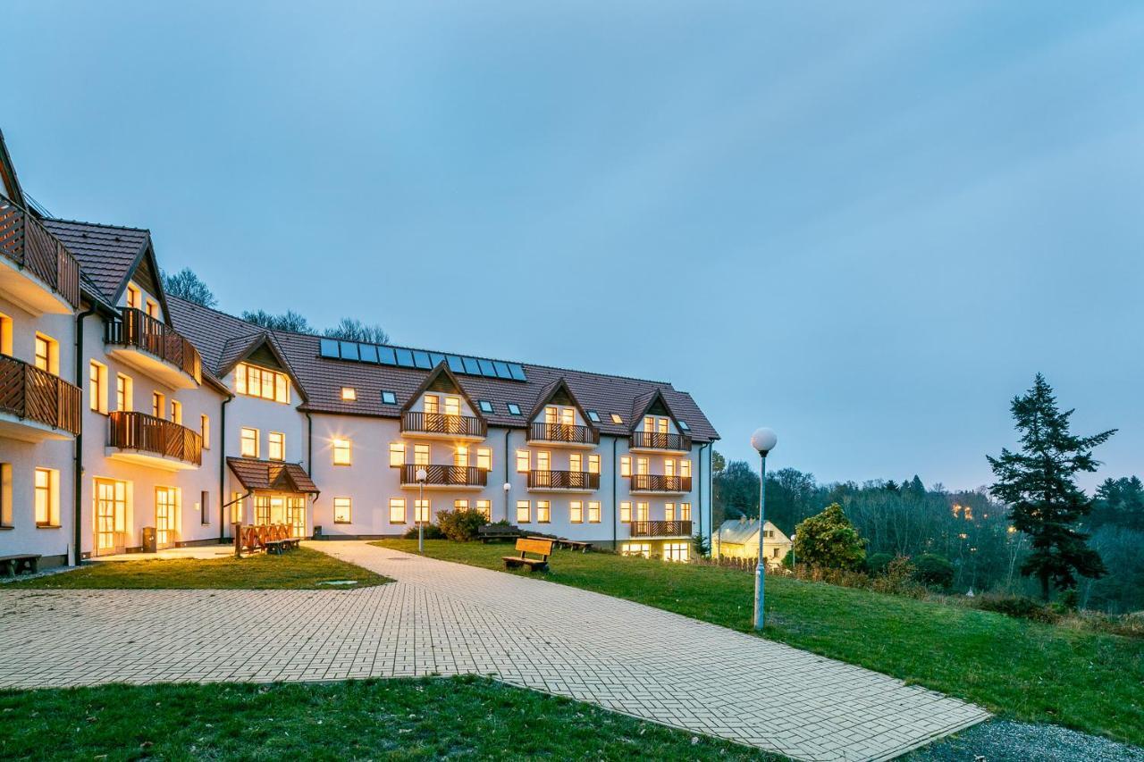 Pytloun Wellness Hotel Hasistejn Místo Exterior foto